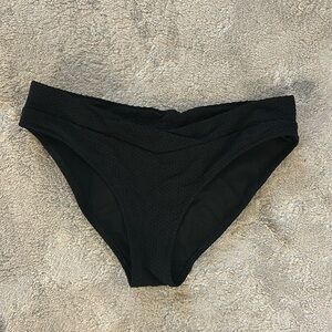 AERIE CRISS CROSS BLACK BIKINI BOTTOMS